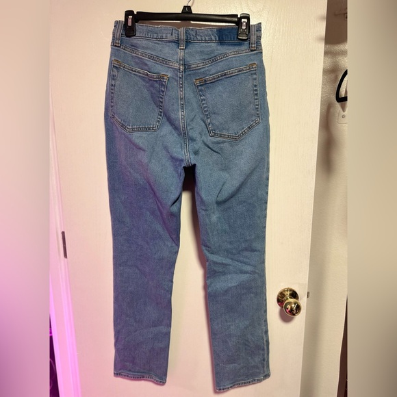 The 90s slim straight ultra high rise | Curve Love | Abercrombie & Fitch - Picture 3 of 3